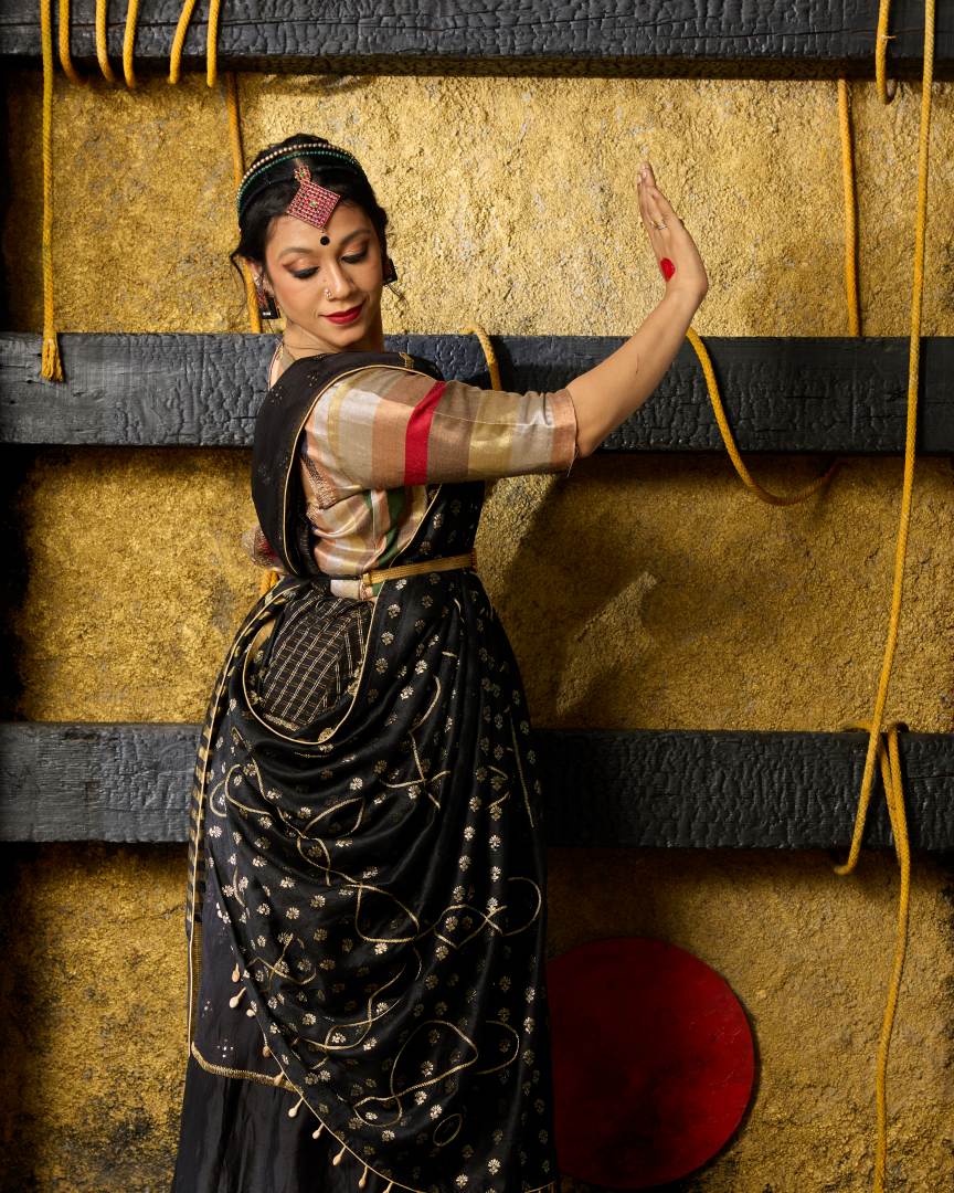Home saree pongal black
