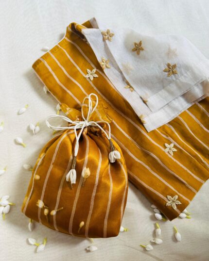 gul potli Sunlit Threads